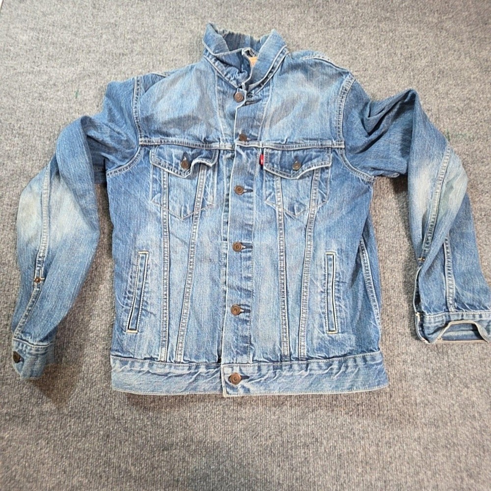 Levis Jacket Mens Medium Blue Denim Button Front Biker Trucker Classic Western